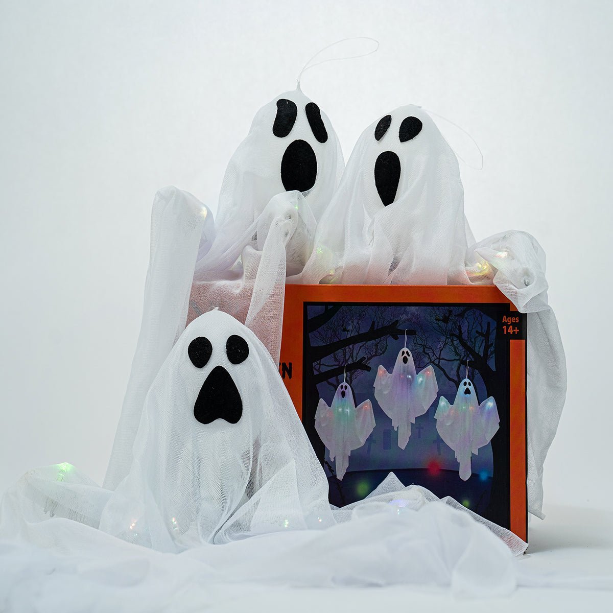 Hanging Ghosts Outdoor Lights Set - Wholesale - PopFun
