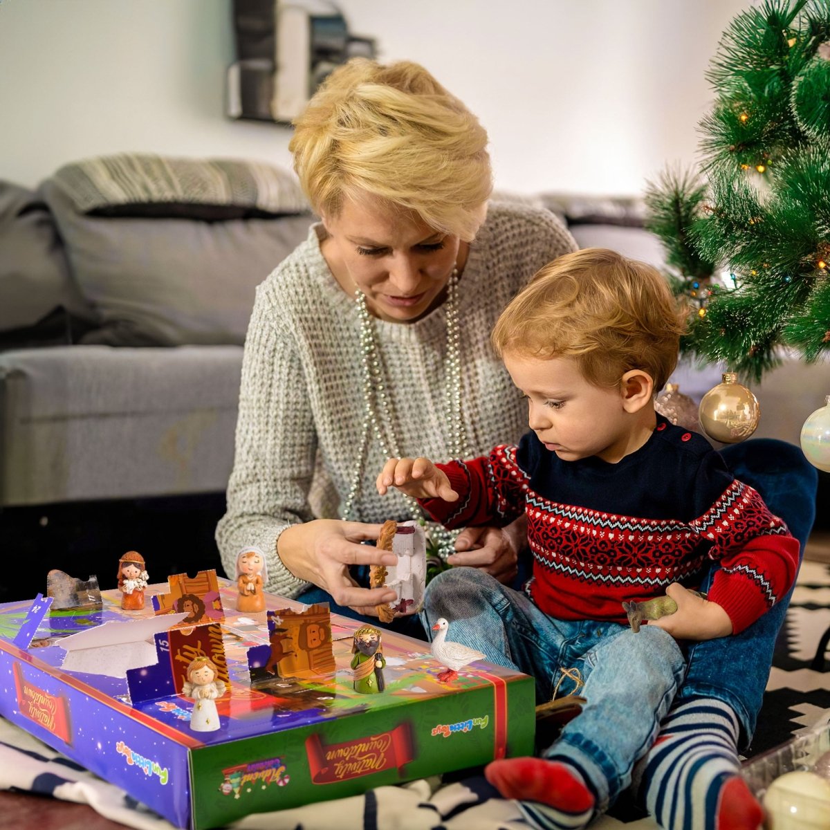 Christmas Advent Calendar Nativity Scene Set - PopFun