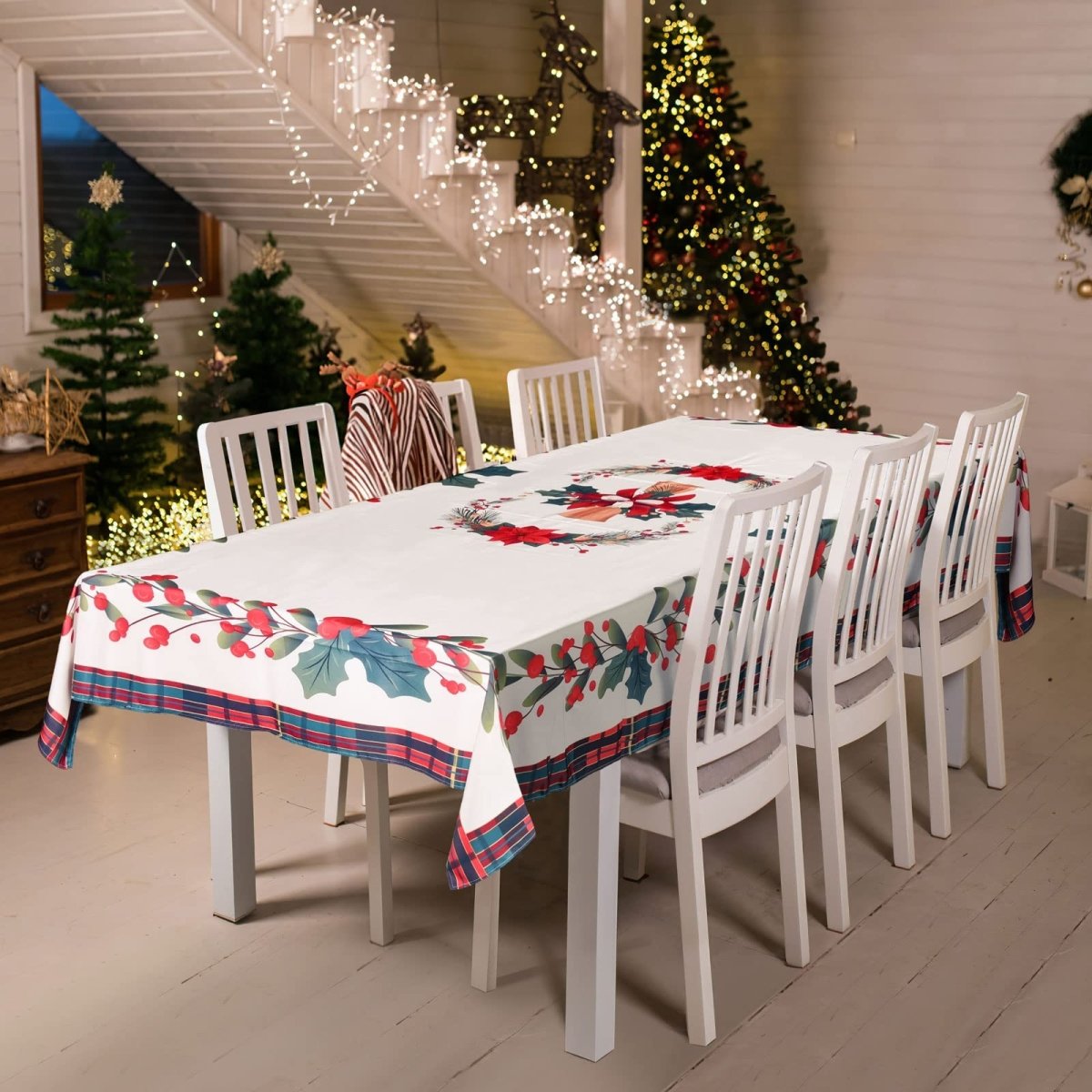 Christmas Mistletoe Tablecloth - Wholesale - PopFun