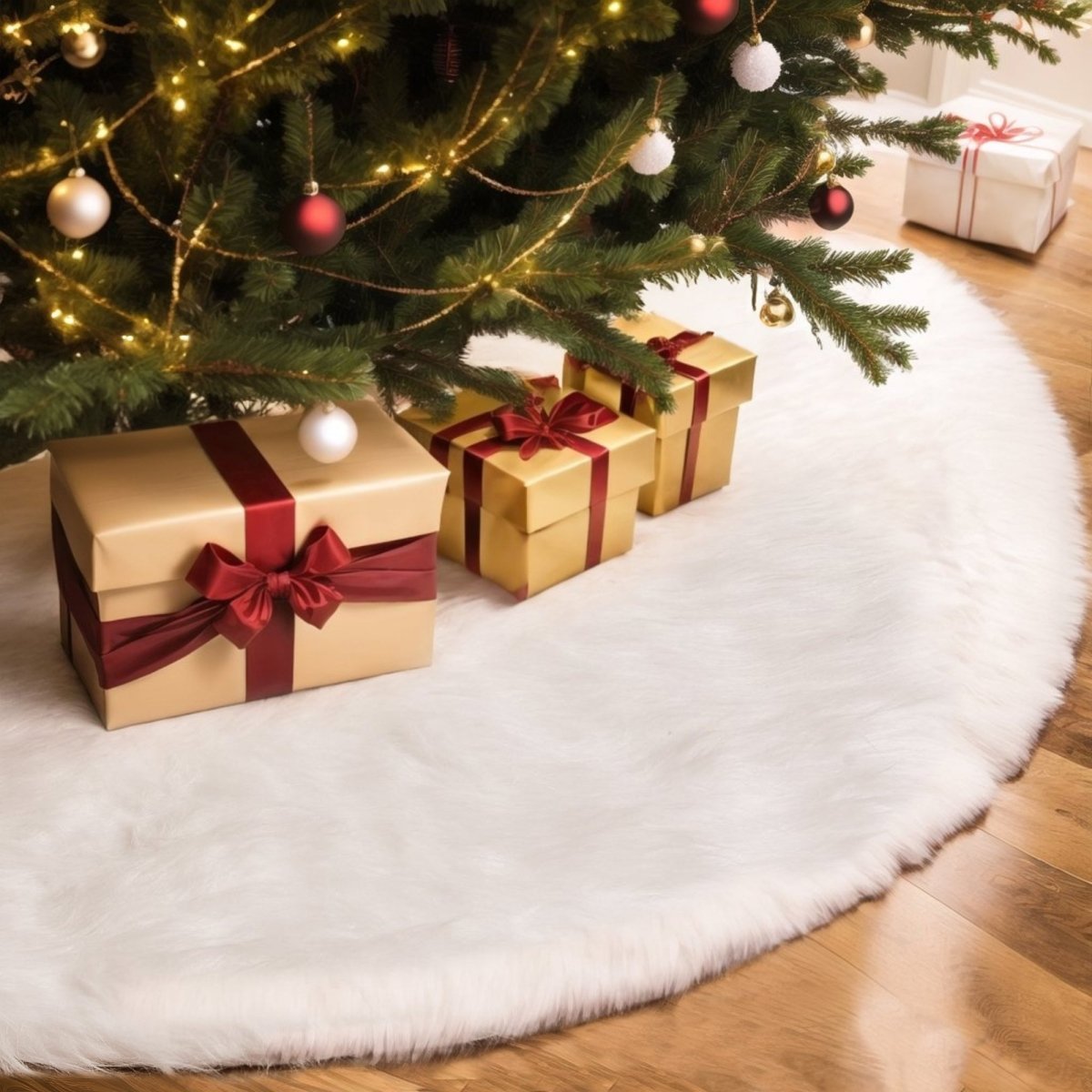 Christmas White Faux Fur Tree Skirt - Wholesale - PopFun