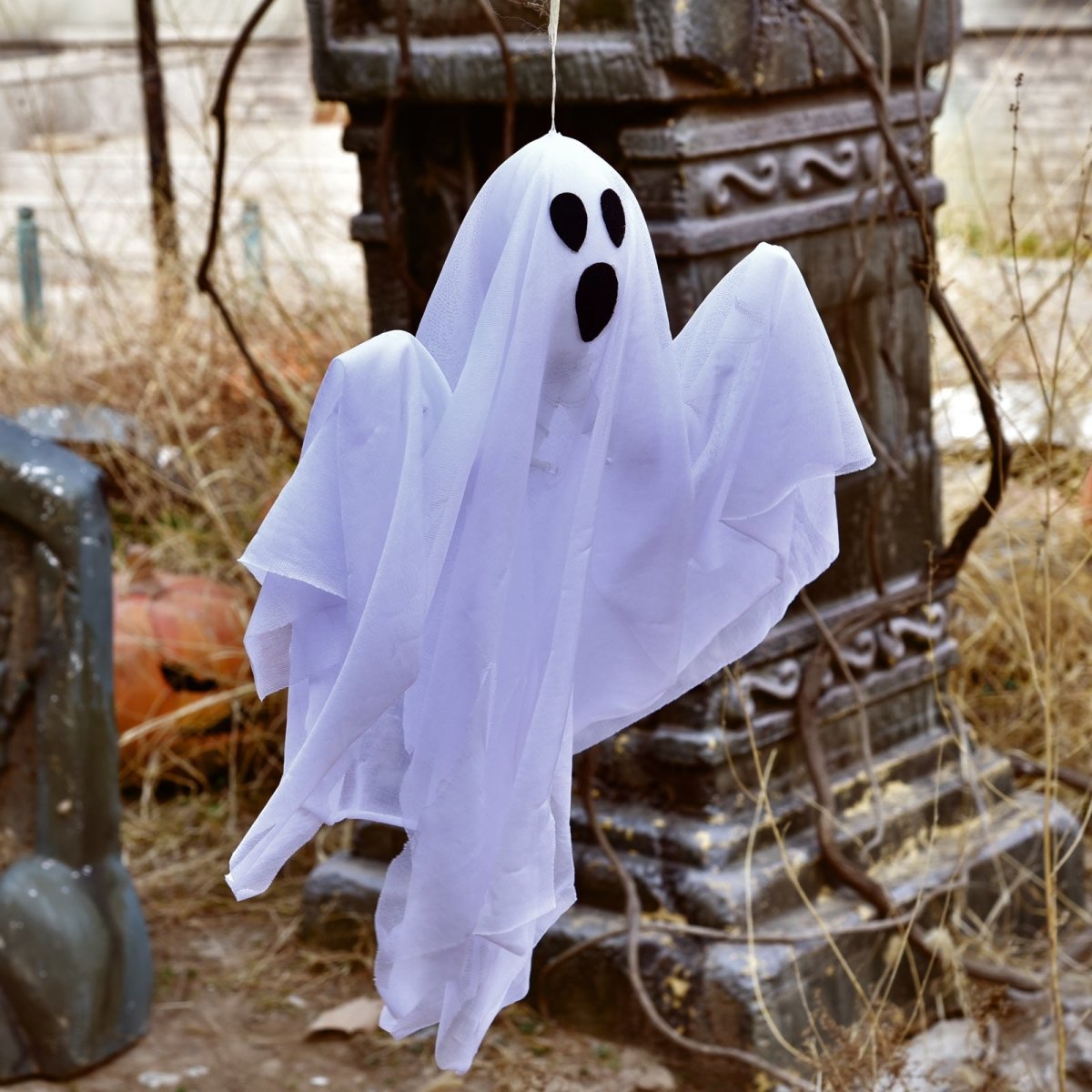 Hanging Ghosts Outdoor Lights Set - PopFun