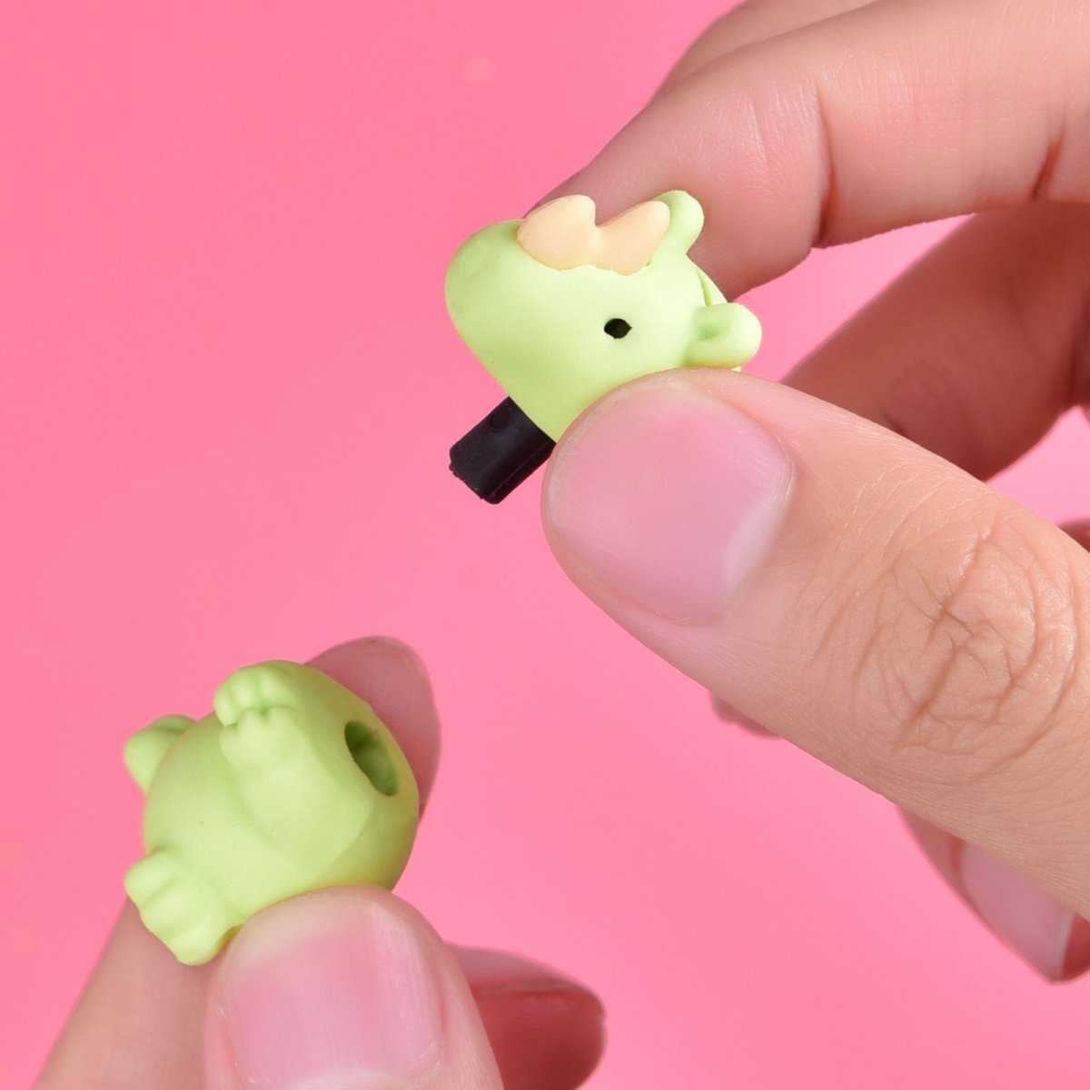 70 Pcs Mini Toys: Puzzle Erasers - PopFun